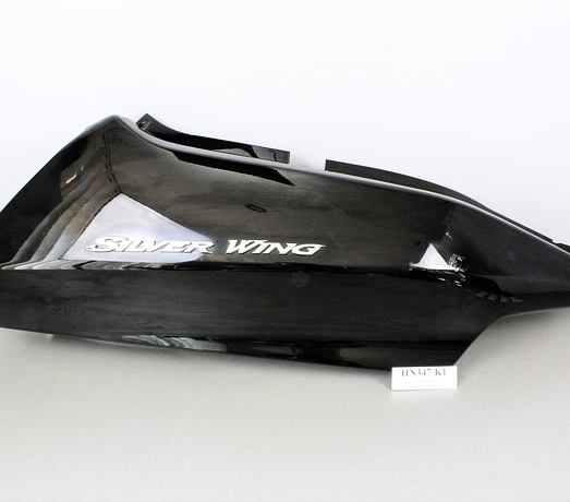 Podsedlová kapota, pravá Honda FJS 400/600 A Silver Wing