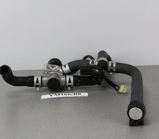 Odvzdušnění hlavy motoru/ventil Yamaha FJR 1300 A