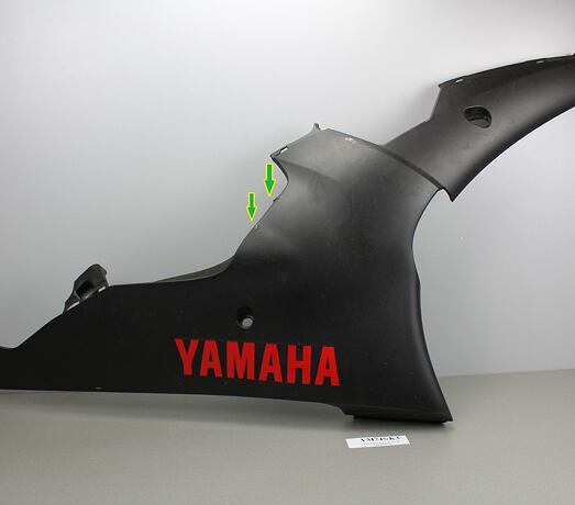 Boční spodní díl, pravý No: 13S-28395-00 Yamaha YZF R6 08