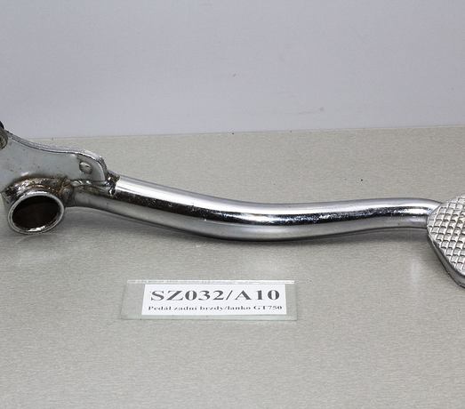 Pedál zadní brzdy,lanko/ Rear Brake pedal Suzuki GT 750