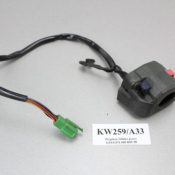 Přepínač řidítek pravý Kawasaki GPZ/GPX 600 R NINJA