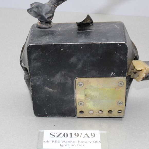 Řídící jednotka CDI (OEM CDI Ignition box) Suzuki RE 5 Wankel