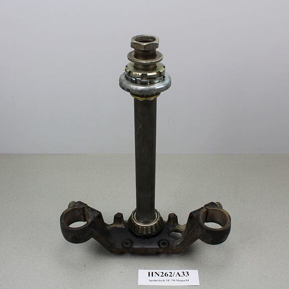 Brýle spodní / Triple tree Clamps Honda VF 700/750 C Magna