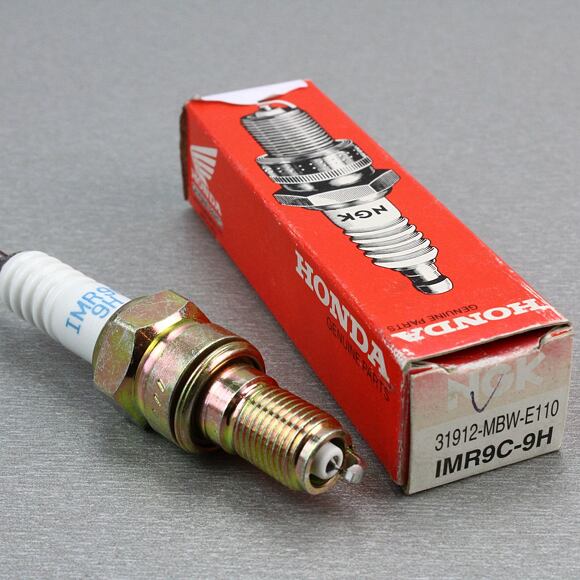 Svíčka NGK 31912-MBW-E110 No:IMR9C-9H